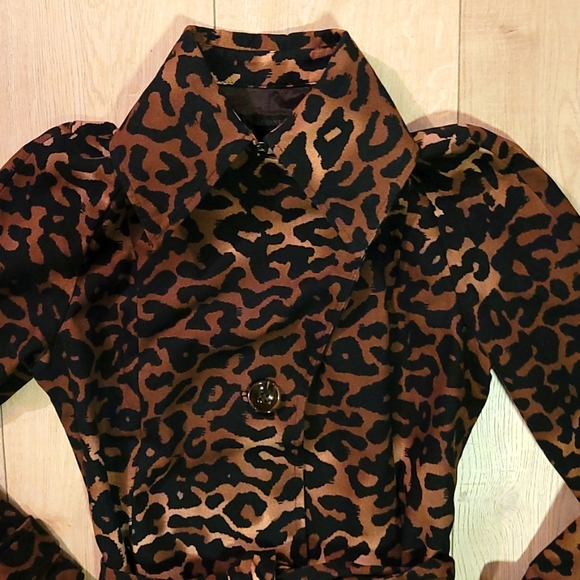 Gorgeous, one of a kind Leopard Print coat - Picture 7 of 7